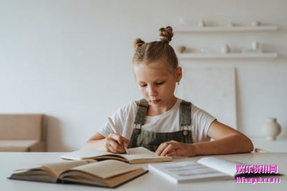 ÿ���㺢��(zi)д��ҵ��ʮ��(er)��̫���࣬�������������